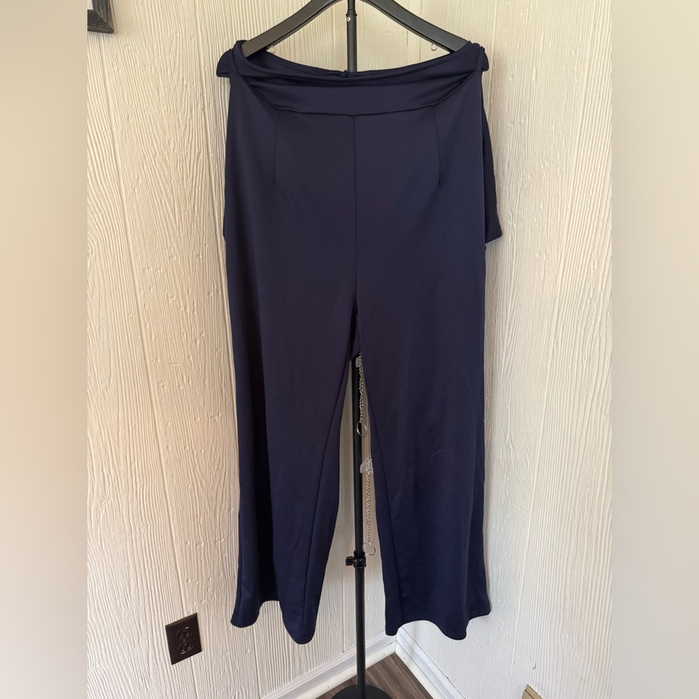 Classic Women's Navy Short Sleeve Jumpsuit 2x - Picture 2 of 4